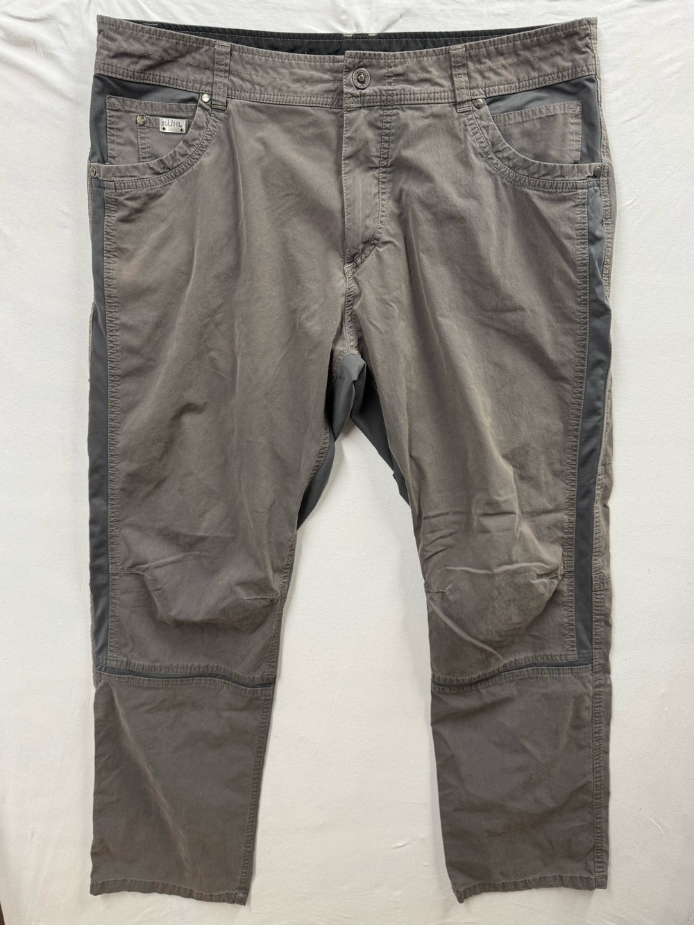 Kuhl Radikl Pants Mens 40x32 Gray Cargo Relaxed Fit Outdoor Workwear Utility